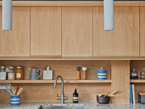 7.LONDON AWARD WINNING BUILDERS